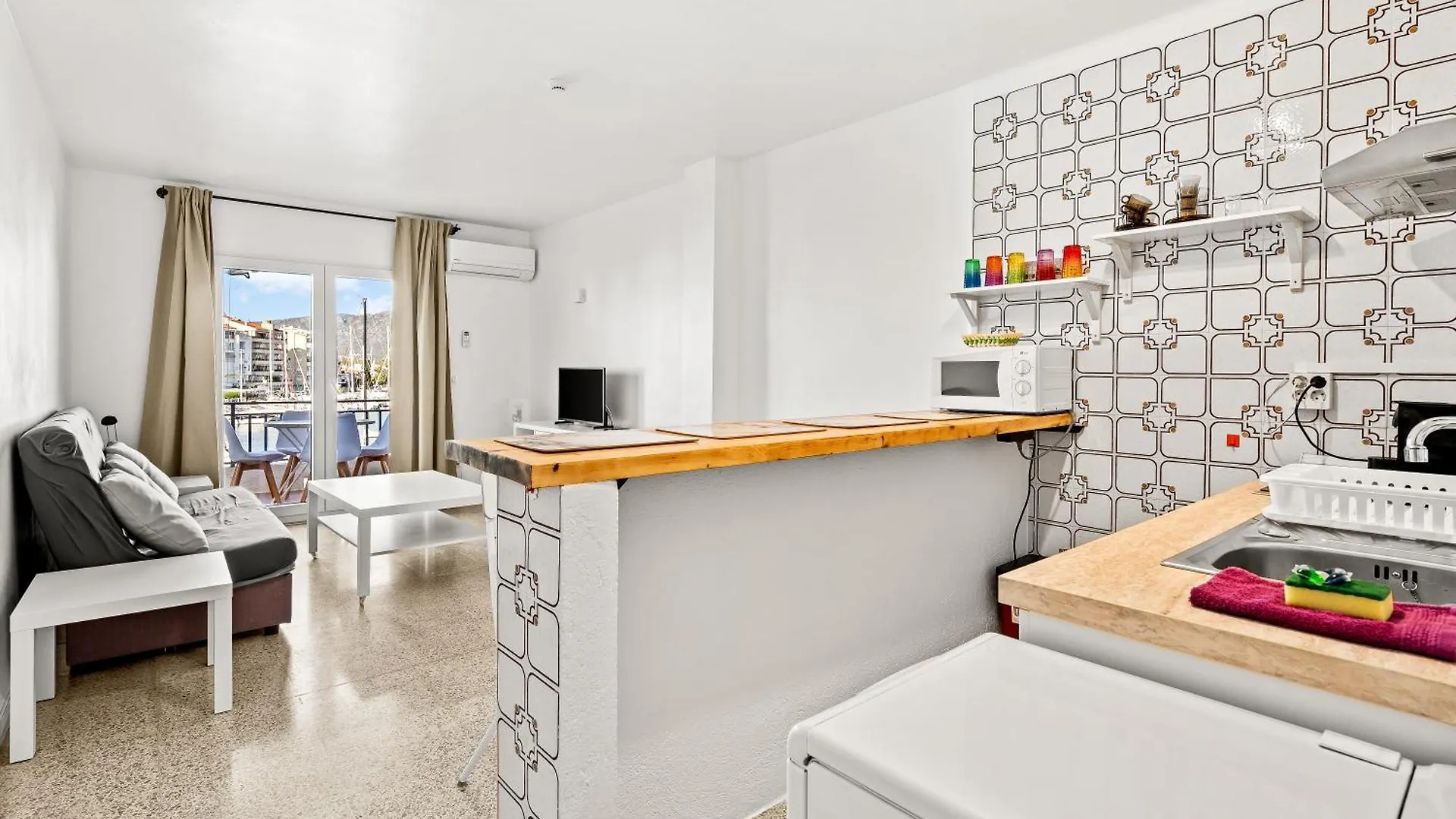 Apartamento Con Terraza Frente Al Canal Empuriabrava Apartment